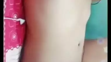 Desi gal grabs camera in time to record how she rubs own XXX pussy