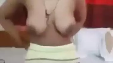 Bhabhi nude captured