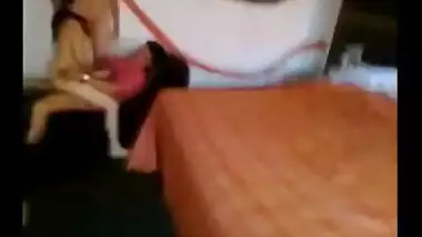 Escort girl ke group sex ka xxx porn video