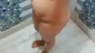 Sultry Desi nympho can't see camera set in shower cabin to film her