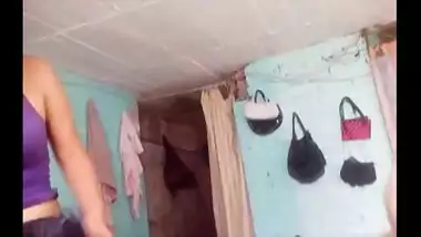 Big boobs maid red hot bending down cleavage show