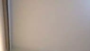 Horny lover records his sexy GF’s blowjob MMS