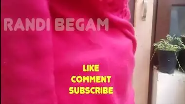 Padosi Aur Padoshan Ki Chudai, Padoshan Ne Apni Balcony Me Karwayi Chudai- Hindi Talk-dirty Talk By Randi Begam