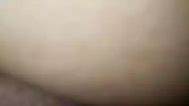 Wet Indian pussy fucking MMS sex clip