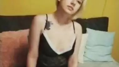 Твоя малышка