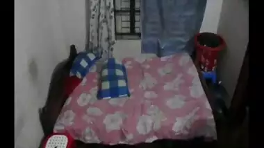 Desi home made porn mms of famous savita bhabhi with secret lover