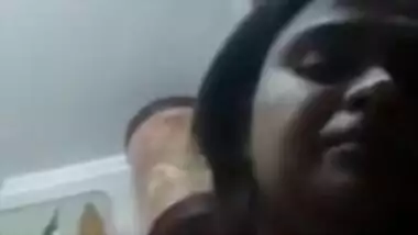 Desi chubby bhabi masturbate session video clip