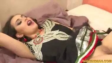 Hot Indian Bhabhi talks dirty in Hindi , sucks cock and gets her tight pussy fucked