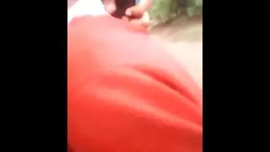 Outdoor desi mms blue film video of teen girl Garima