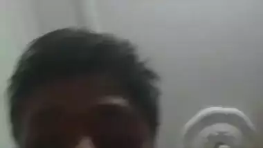 Tenant Bhabhi’s sexy XXX selfie sex video with house owner