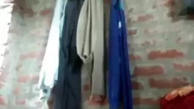 Naughty Desi Bhabhi show HUGE NATURAL BOOBS and incredible puffy nipples