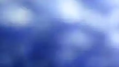 desi girlfriend sucking cock