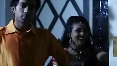 Muthiya - Gujarati Adult Web Series S01e03