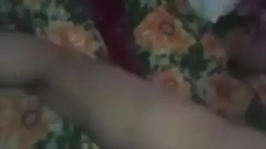 Indian couple kiss and fuck wid Hindi audio
