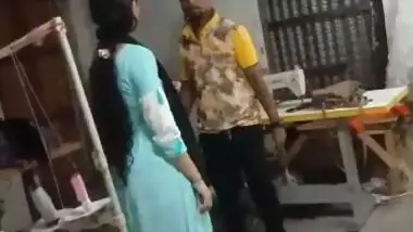 Indian girl sex with her co-worker inside workshop