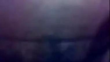 its not an indian, its a filifina coz d gurl...