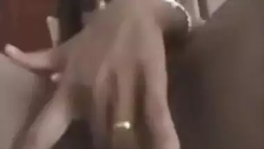 Mature Desi Aunty Fingers Shaved Pussy To Orgasm