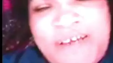 Today Exclusive- Horny Bhabhi Showing Her Boobs And Pussy