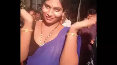 Guntur Record Dance On Road free indian xxx tube