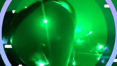 یه شو اف از یه دختر ایرانی سوپر سکسی جذاب-show off from a hot persian girl-iran irani vatani