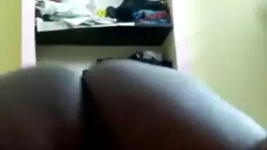 South Indian pair Desi sex scandal MMS