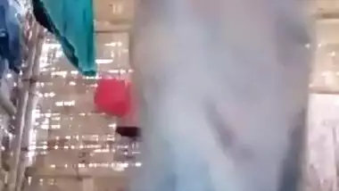 Village bhabhi making video for lover
