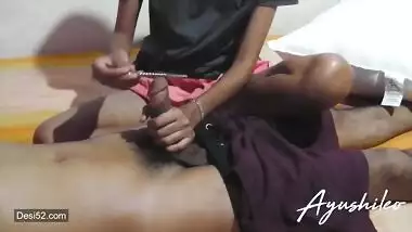 Desi girlfriend handjob