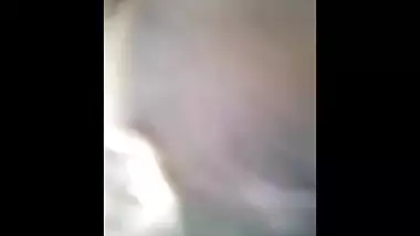 Teen Indian girl has never tried to sing during naked XXX show