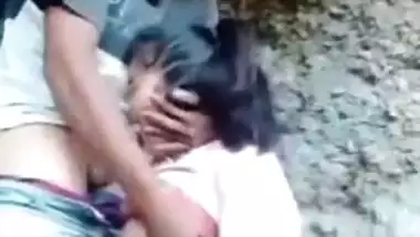 Young Indian College Friends Outdoor Sex Mms