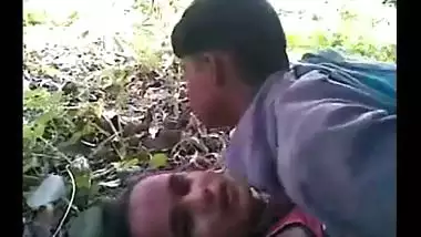 Outdoor desi sex movie of college girl Champa three-some chudai