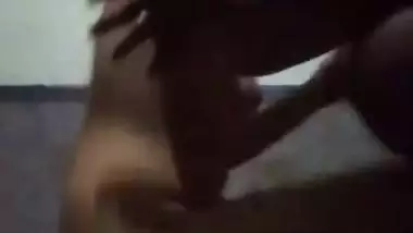 Indian hostel senior girl fucked and cum in mouth video