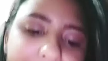 Sexy busty girl livecam show home sex video