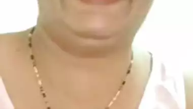 Desi diva flashes XXX titties to online client tipping her for striptease