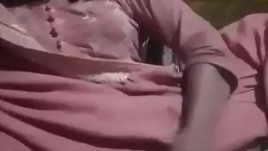 Shy girl fucks her pussy with a brinjal in xxx viral MMS