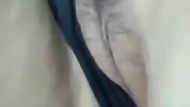 Big pussy girl showing herself