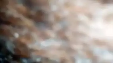 Desi big boobs aunty handjob-2