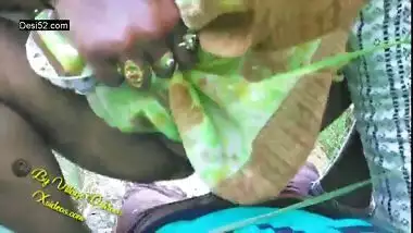 Desi village bhabi outdoor fucking with yaung devar