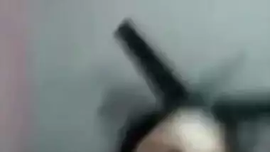 Cute Desi Girl Showing her Boobs and Pussy Full Clip