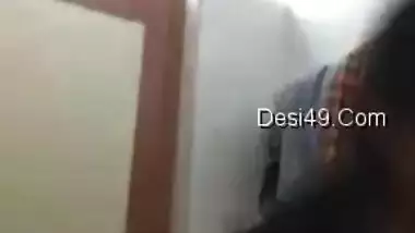 Pretty Desi chick with natural XXX boobs seductively washes herself