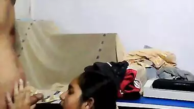 Chubby Bengali girl giving blowjob to her lover