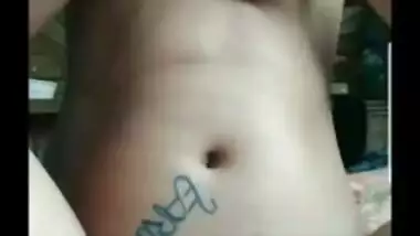 Camgirl doesn't show face not to be recognized by Indian teachers