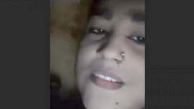 Indian Girl Showing Boobs Cleavage Pussy free indian xxx tube