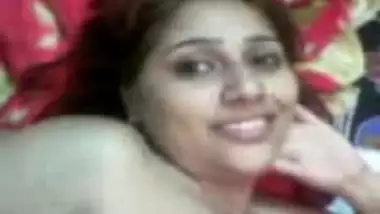 Kuwari Ladki Ki Chut Marte Hue Dikhao indian porn movies at  Newindiantube.mobi