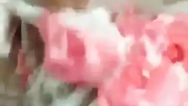indian beauty aunty naked bath