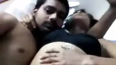 Desi Young Couple Nudes & Videos Part 1