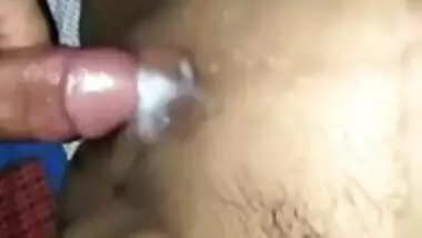 Indian girfriend hard fucking and cumming her pussy by Bf