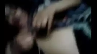 Sexy aunty ne ladke ka lund chus kar chut marwai