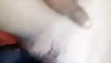 Outdoor sex MMS of an 18-year-old player fucking in a jungle