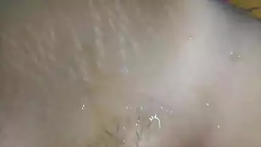 Eating, Fingering, Fucking Girlfriend’s Pussy Hard, She is Going Mad, Clear Audio, Hindi Gf – Ki chut ko pura paka Diya