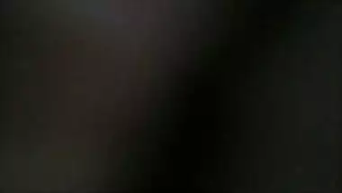 Cute bhabhi boob press by devar while topless